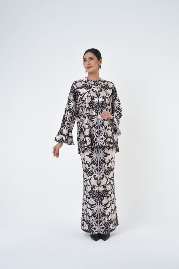 ABIGAIL (4) ABIGAIL (4)