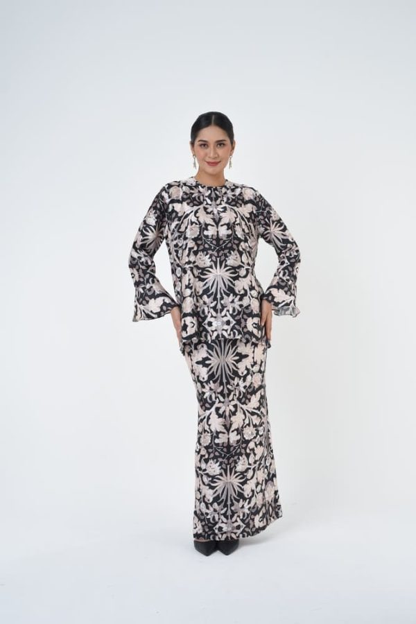 ABIGAIL (5) ABIGAIL (5)