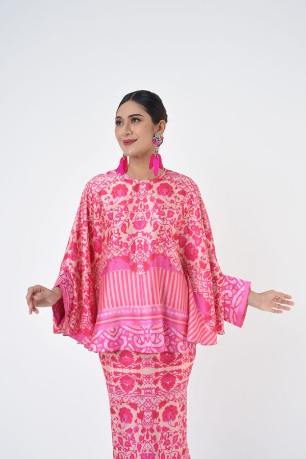 ADRIANA (14) ADRIANA (14)