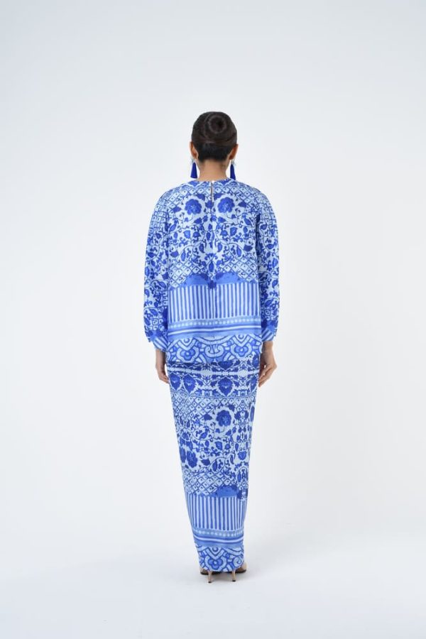 AMANDA (15) AMANDA (15)