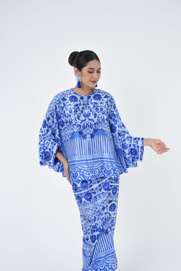 AMANDA (5) AMANDA (5)