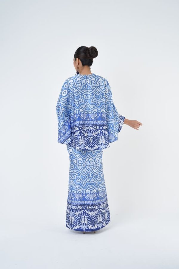 ANGELA (4) ANGELA (4)