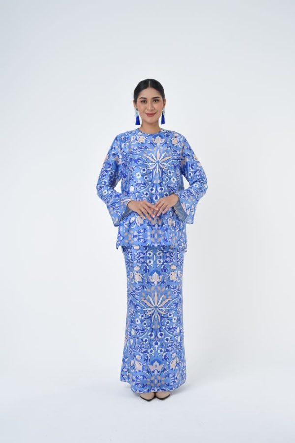 ANGELICA (4) ANGELICA (4)