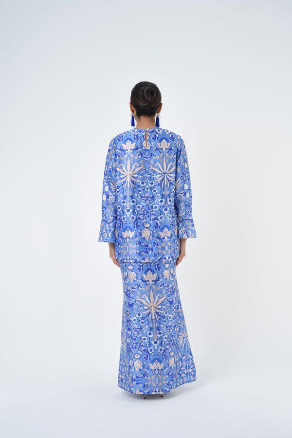 ANGELICA (9) ANGELICA (9)