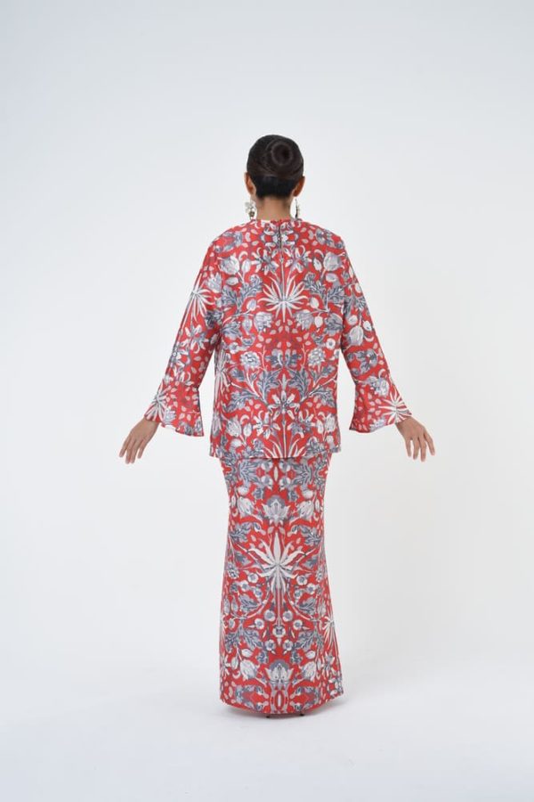 ANITA (11) ANITA (11)