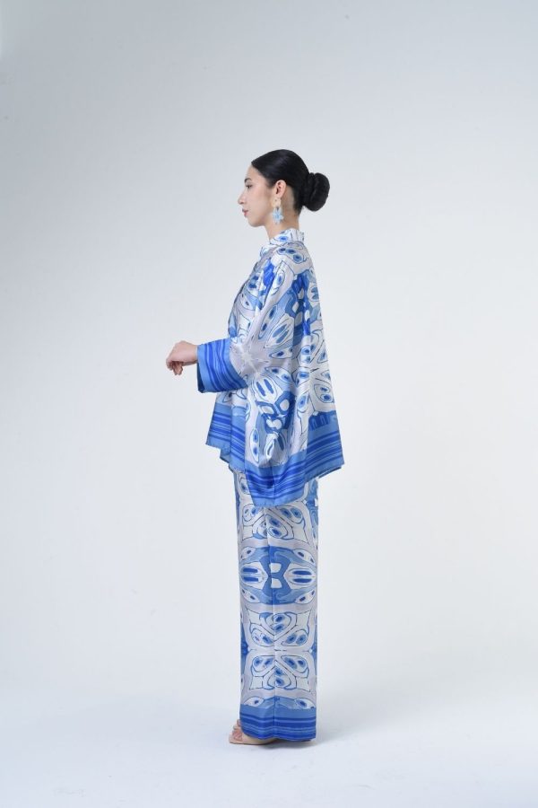 AVELYN (4) AVELYN (4)