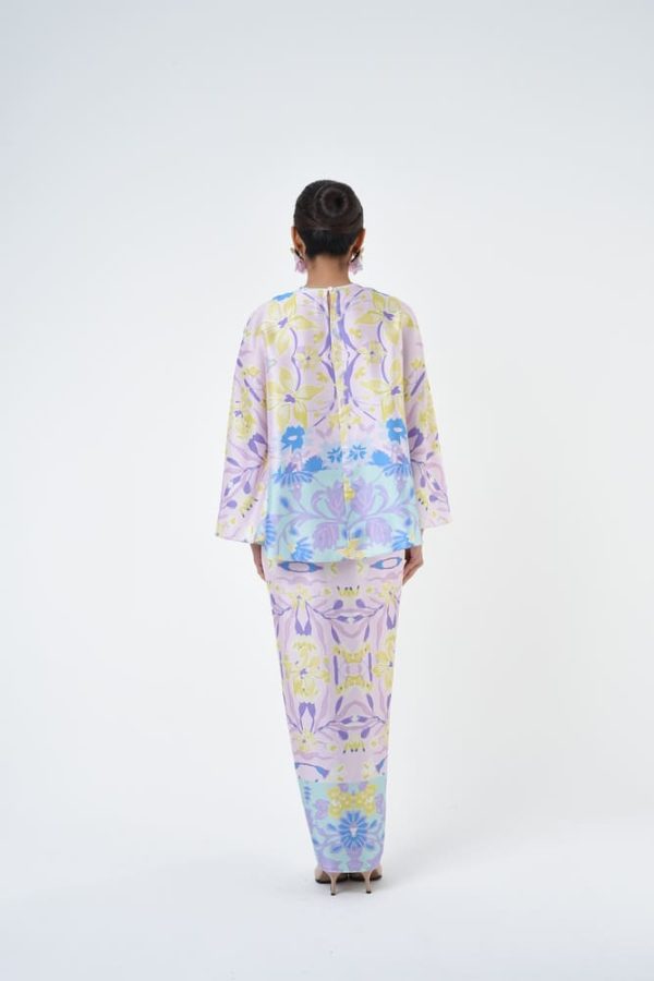 BARBARA (1) BARBARA (1)