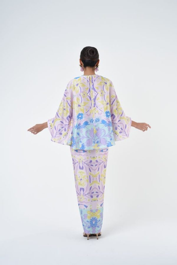 BARBARA (2) BARBARA (2)