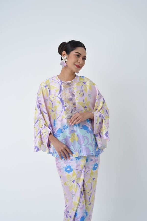 BARBARA (4) BARBARA (4)