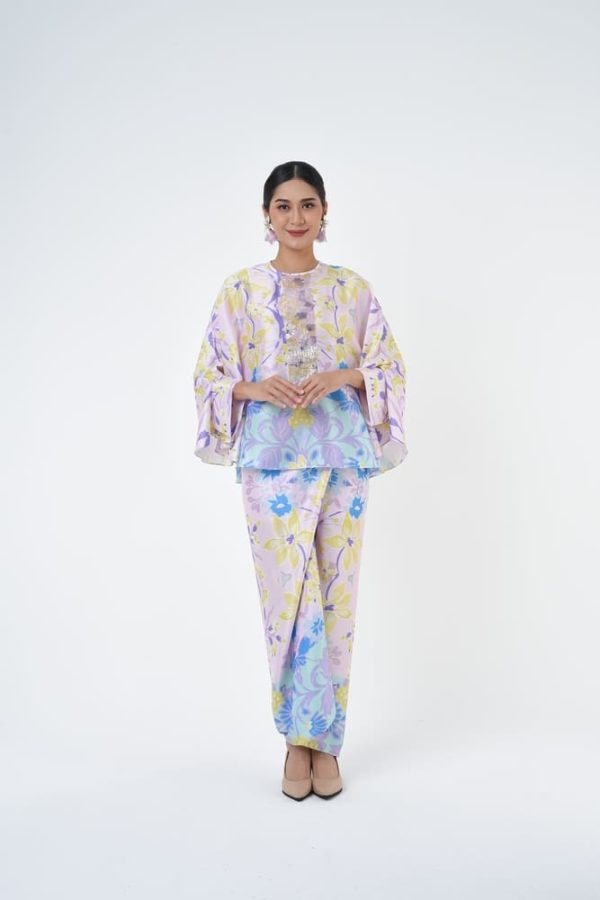 BARBARA (9) BARBARA (9)