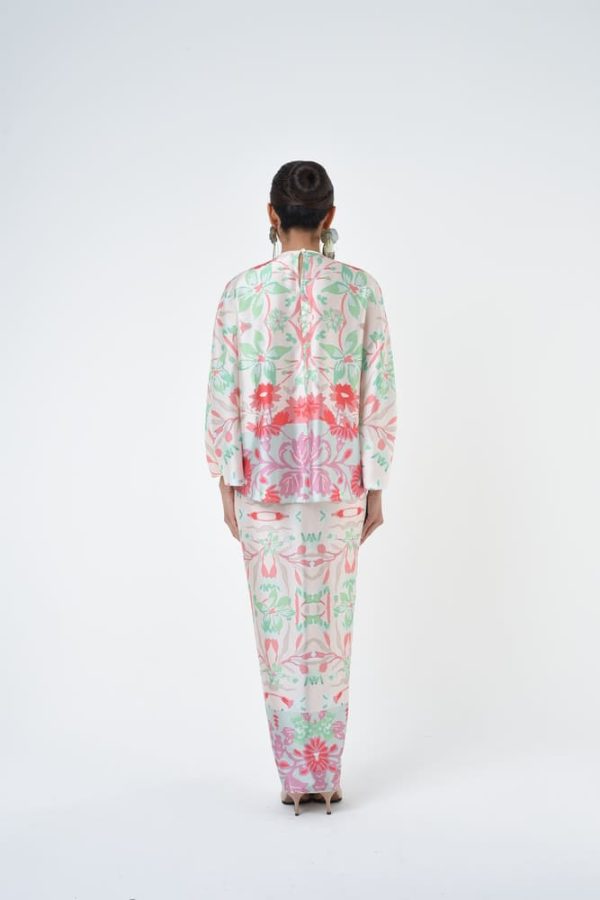 BLAKELY (9) BLAKELY (9)