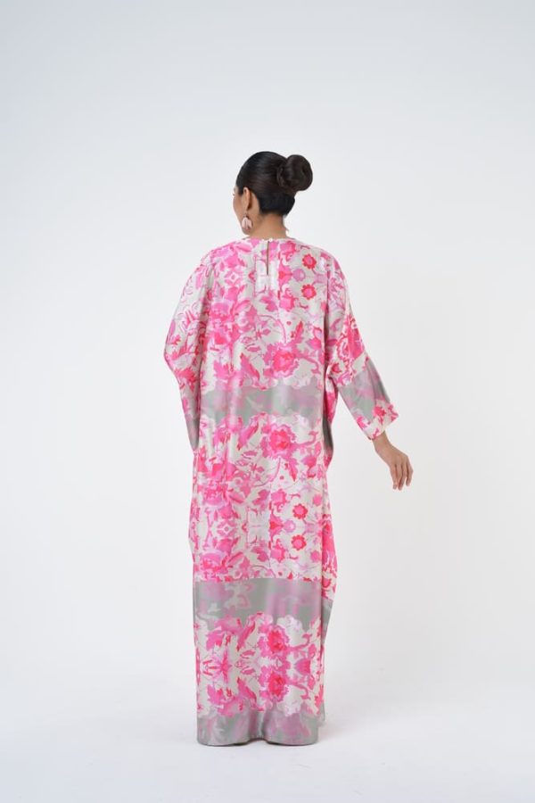 CAMELLIA (4) CAMELLIA (4)