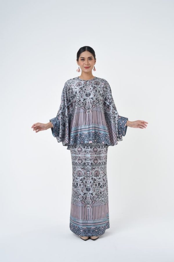 CRYSTAL (2) CRYSTAL (2)