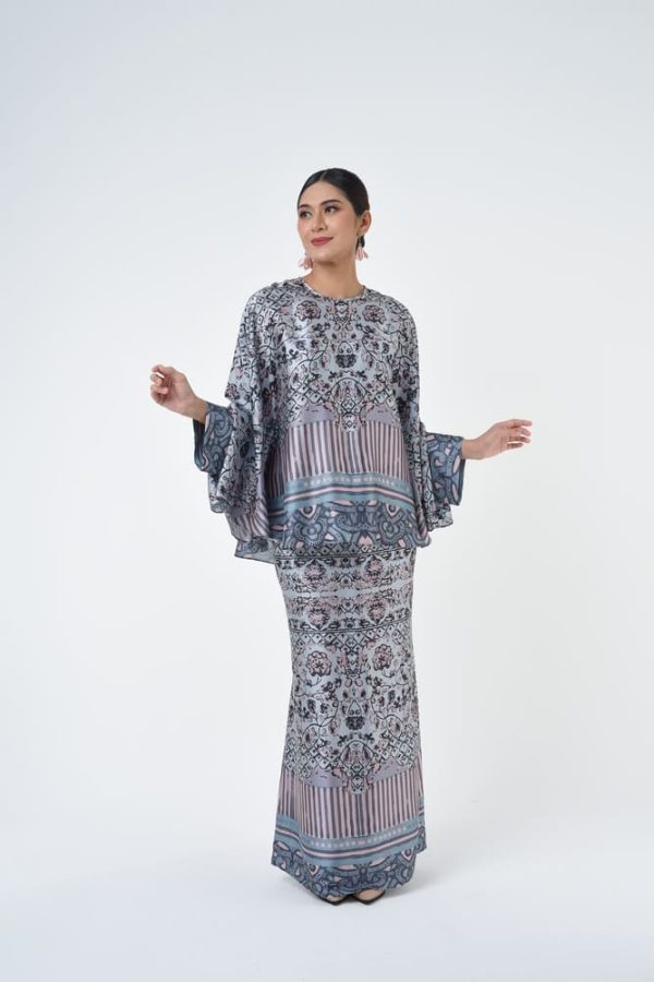 CRYSTAL (4) CRYSTAL (4)