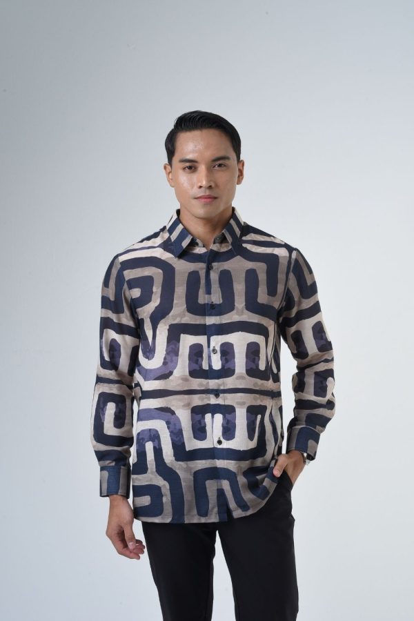 EDWARD (3) EDWARD (3)