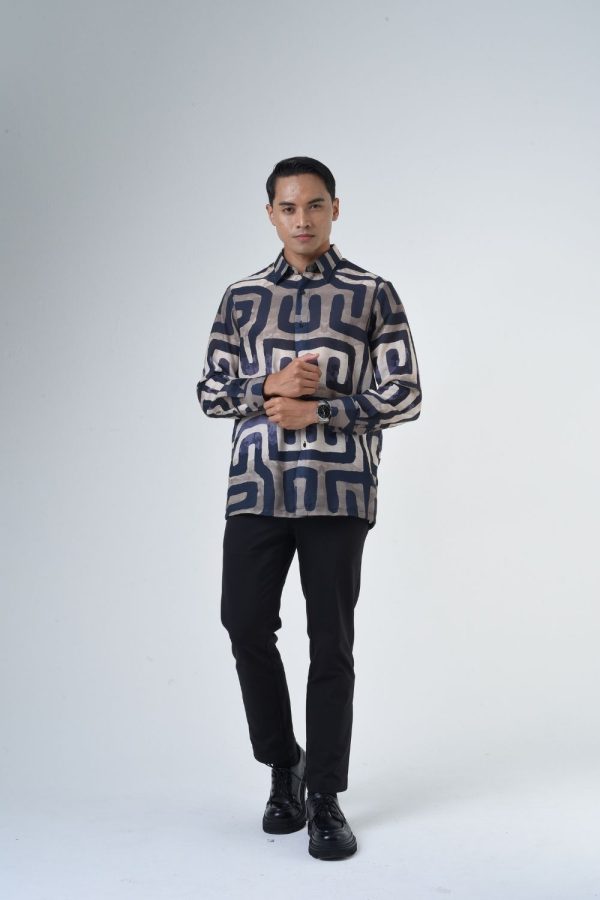 EDWARD (8) EDWARD (8)