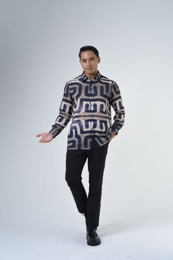 EDWARD (9) EDWARD (9)