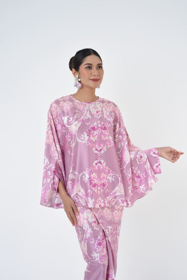 ELEANOR (5) ELEANOR (5)