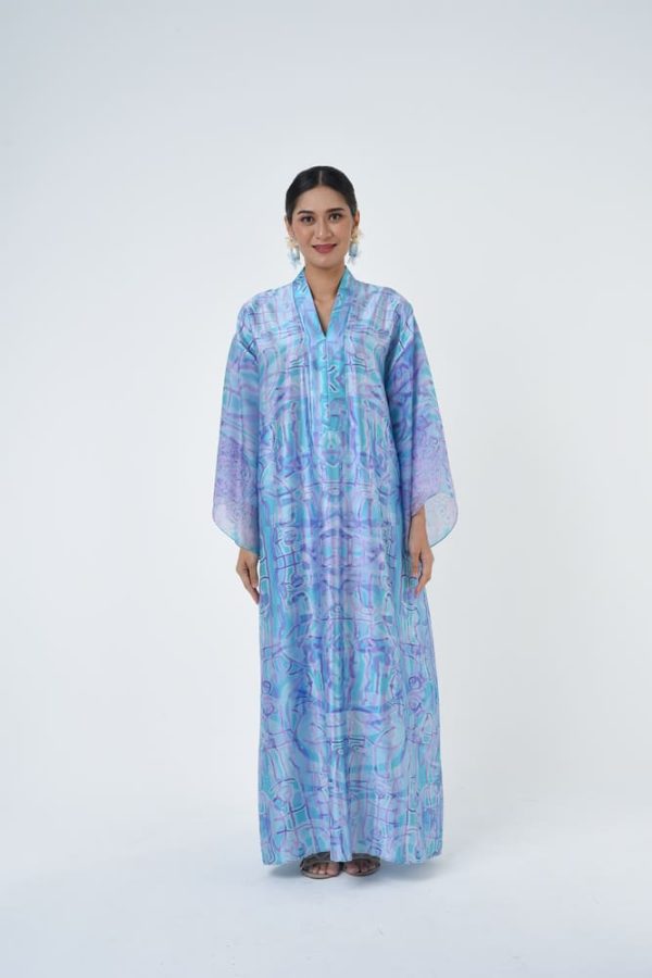 HELENA (2) HELENA (2)