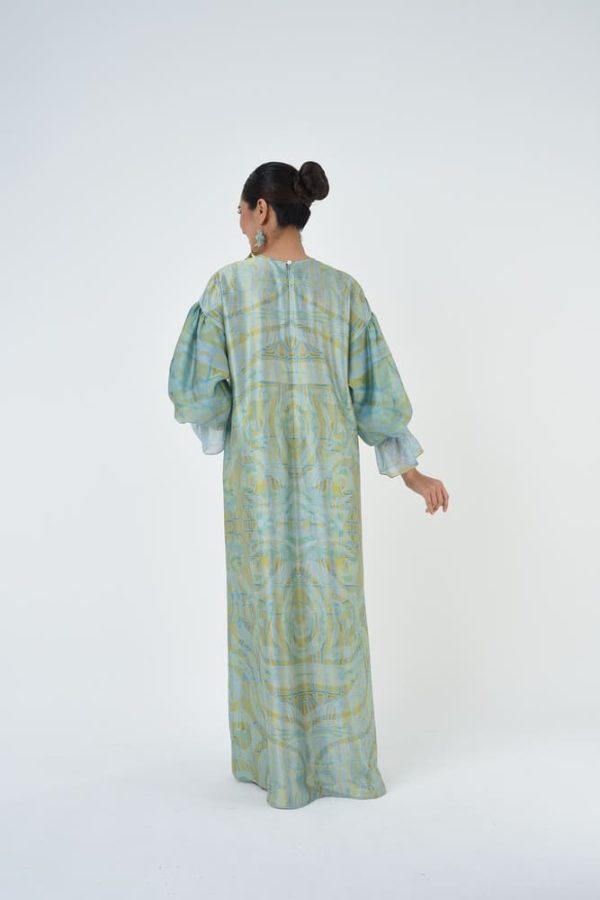 IRINA (10) IRINA (10)