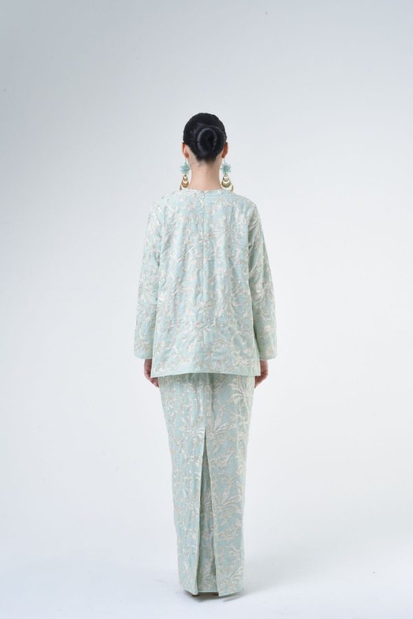 JASMINE (3) JASMINE (3)