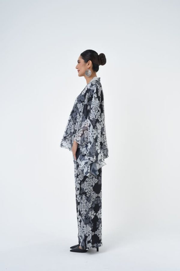 MARALYN (5) MARALYN (5)