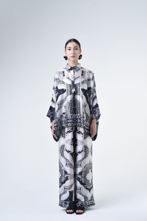 MILLIE (4) MILLIE (4)