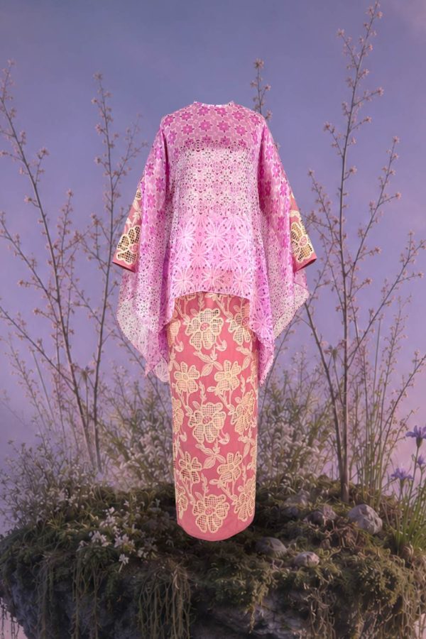 QISYA PINK (1) QISYA PINK (1)