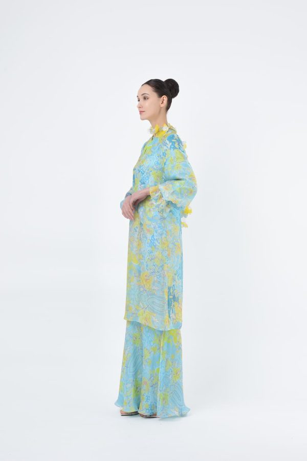 RR12 BORA (3) RR12 BORA (3)