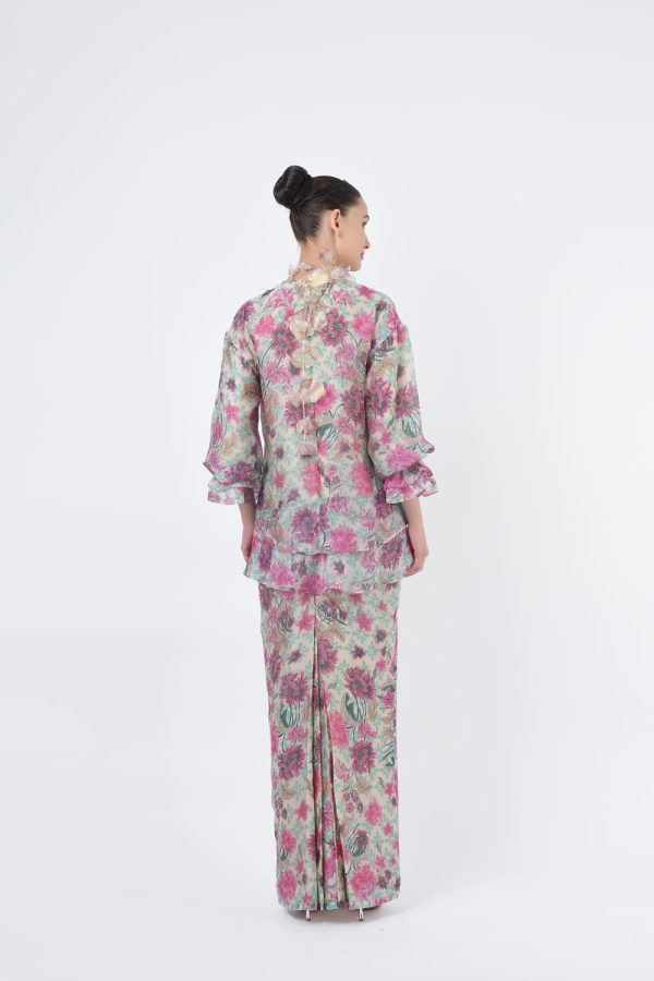 RR27 CARMEN (7) RR27 CARMEN (7)