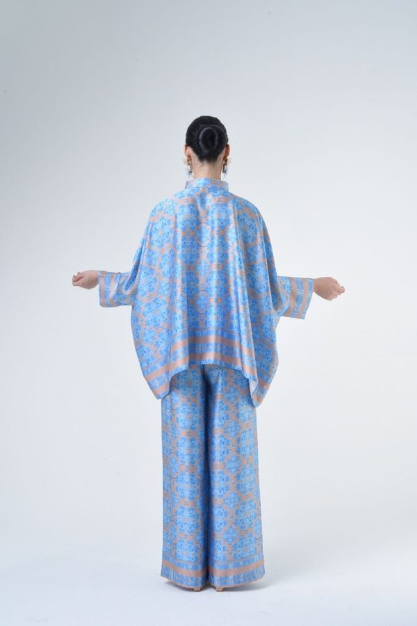 SYLVIE (2) SYLVIE (2)