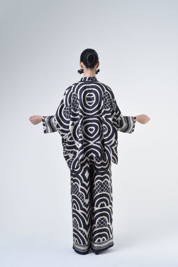 WILLOW (3) WILLOW (3)