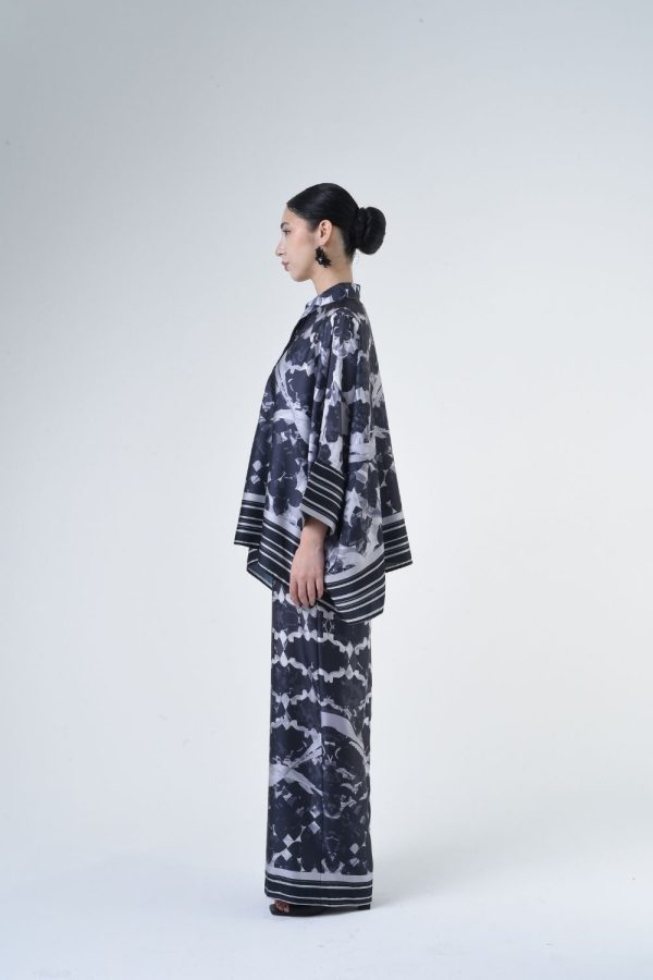 WINNIE (5) WINNIE (5)