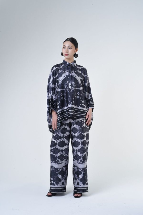 WINNIE (7) WINNIE (7)