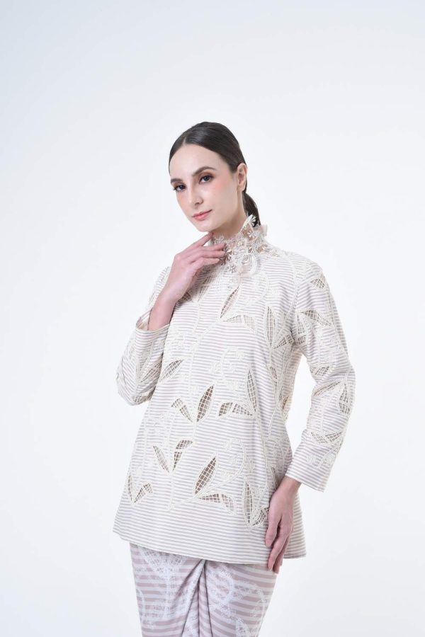 jenny brown (14) jenny brown (14)