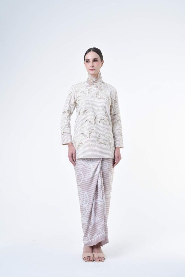 jenny brown (3) jenny brown (3)