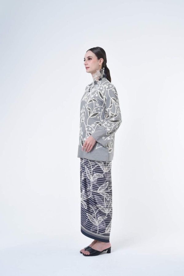 jenny grey (12) jenny grey (12)