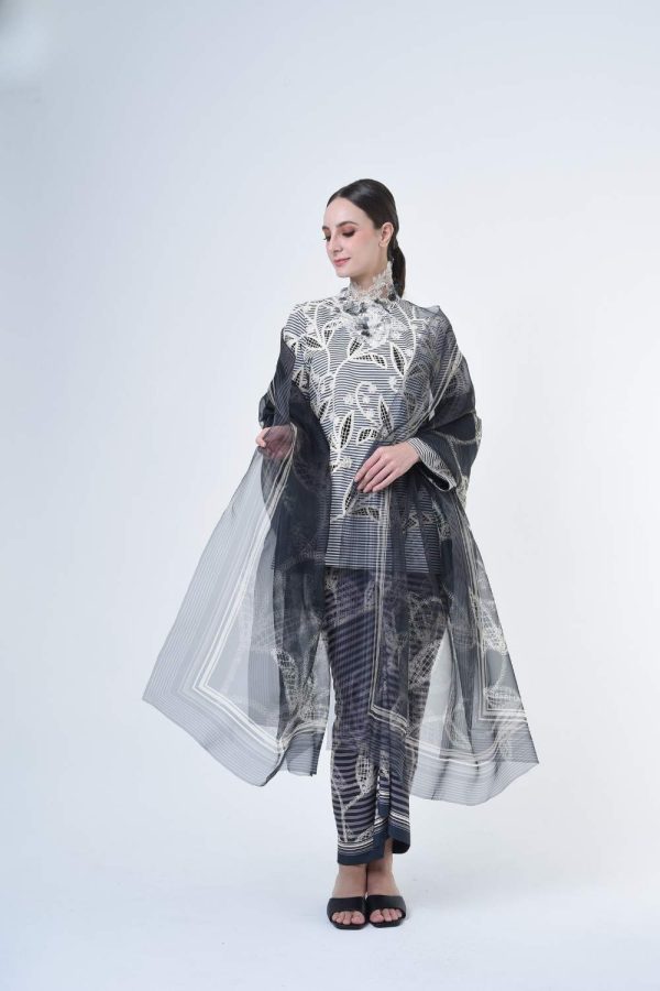 jenny grey (9) jenny grey (9)