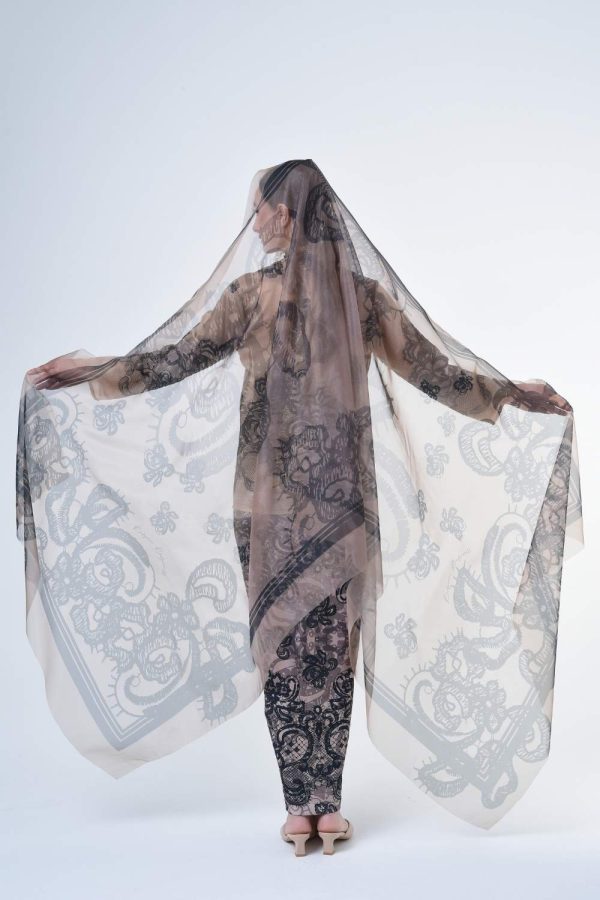 lisa brown (21) lisa brown (21)