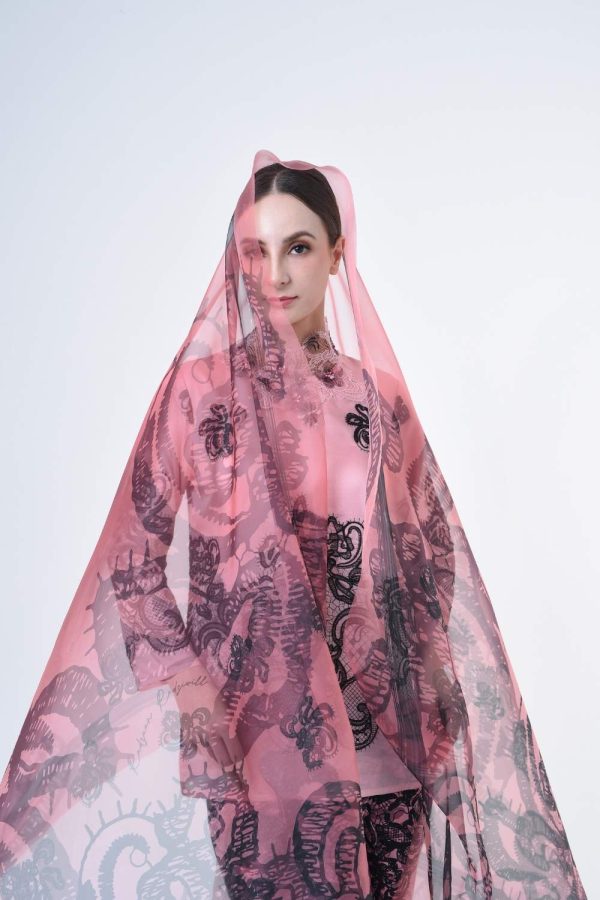 lisa pink (11) lisa pink (11)