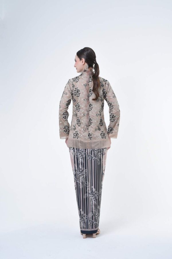 rosie brown (14) rosie brown (14)