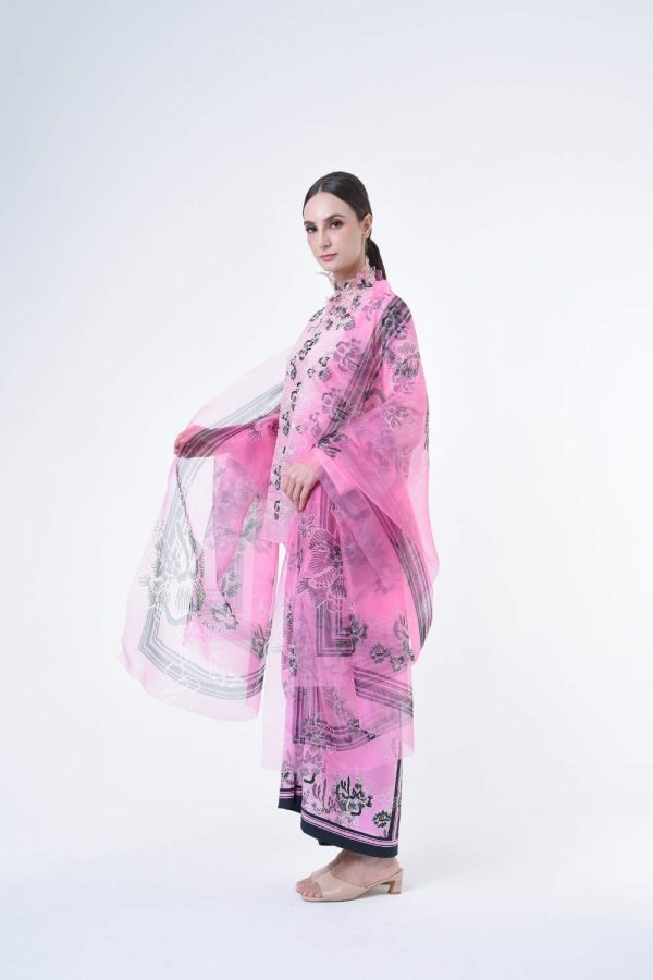 rosie pink (11) rosie pink (11)