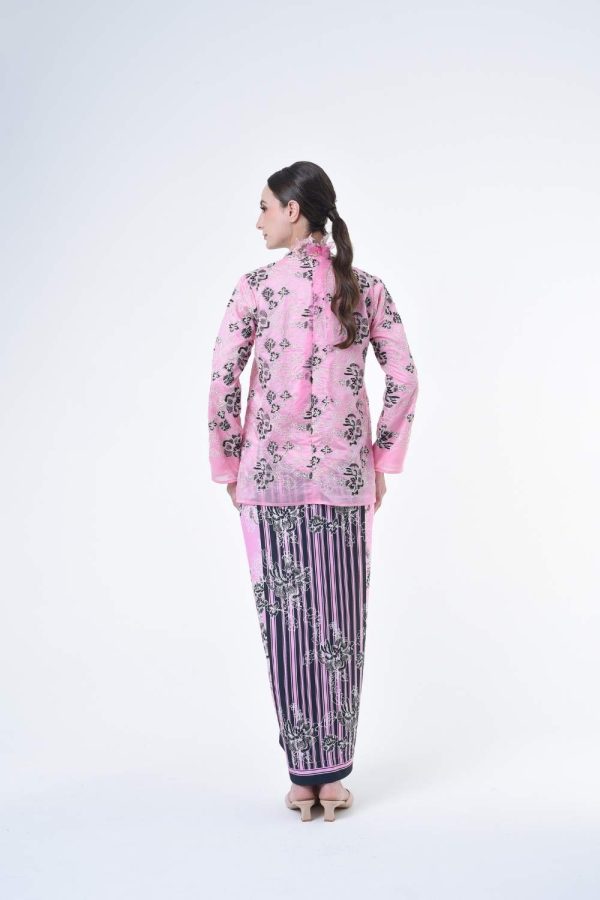 rosie pink (19) rosie pink (19)