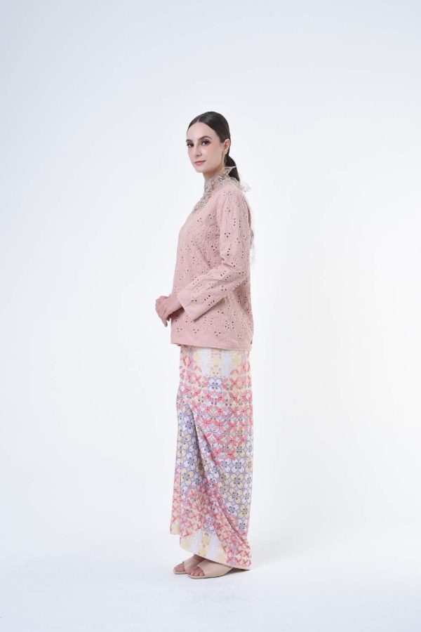 thalia pink (16) thalia pink (16)