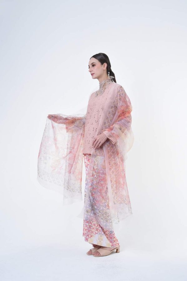 thalia pink (8) thalia pink (8)