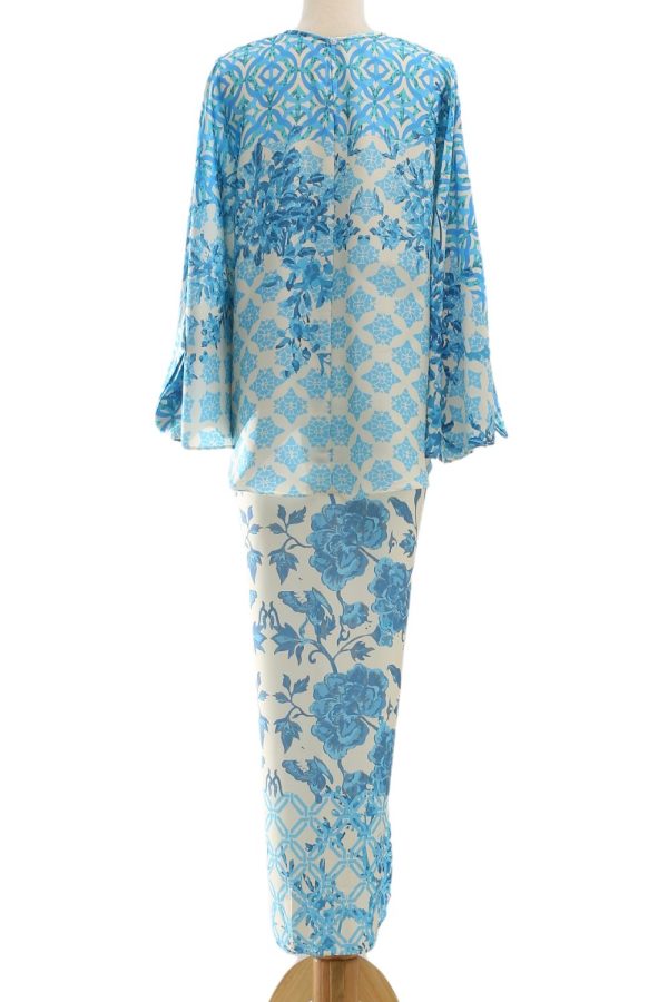 ADELINE (5) ADELINE (5)