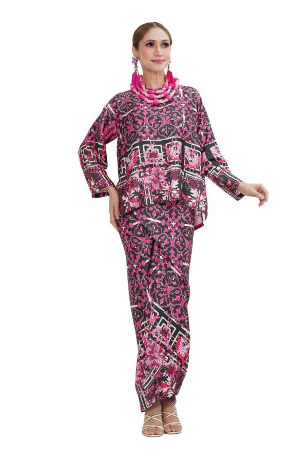 WINONA (3) WINONA (3)