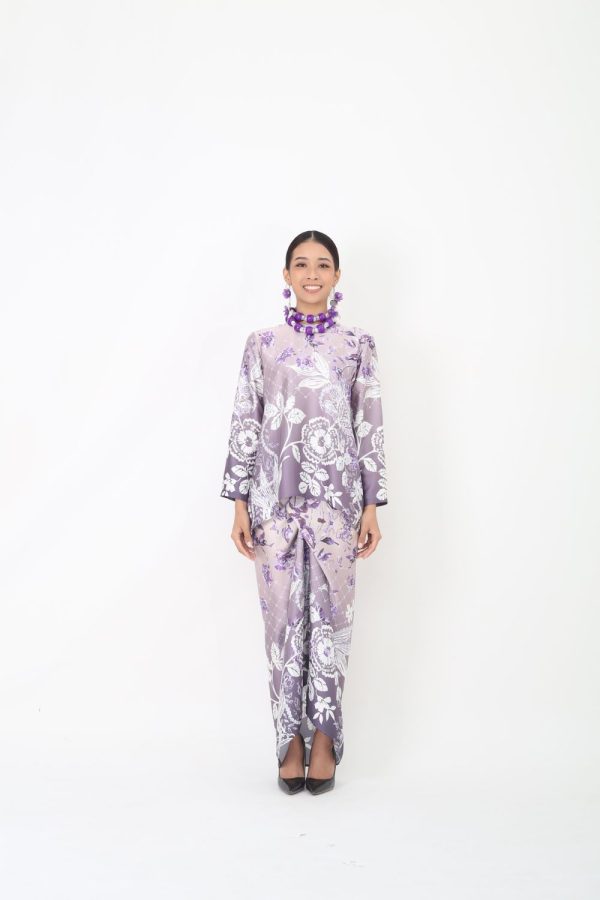 tiara purple (2) tiara purple (2)