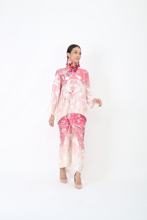 tiara soft pink (6) tiara soft pink (6)