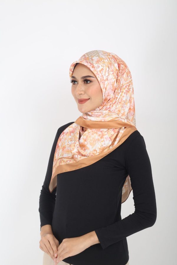 camilla (3) camilla (3)